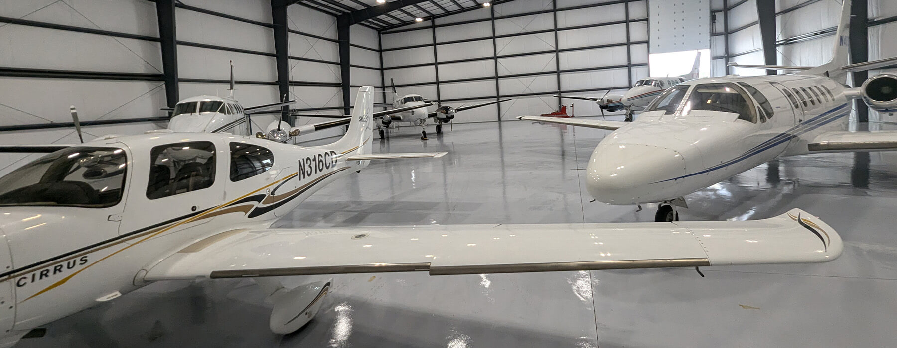 Aircraft Garage
